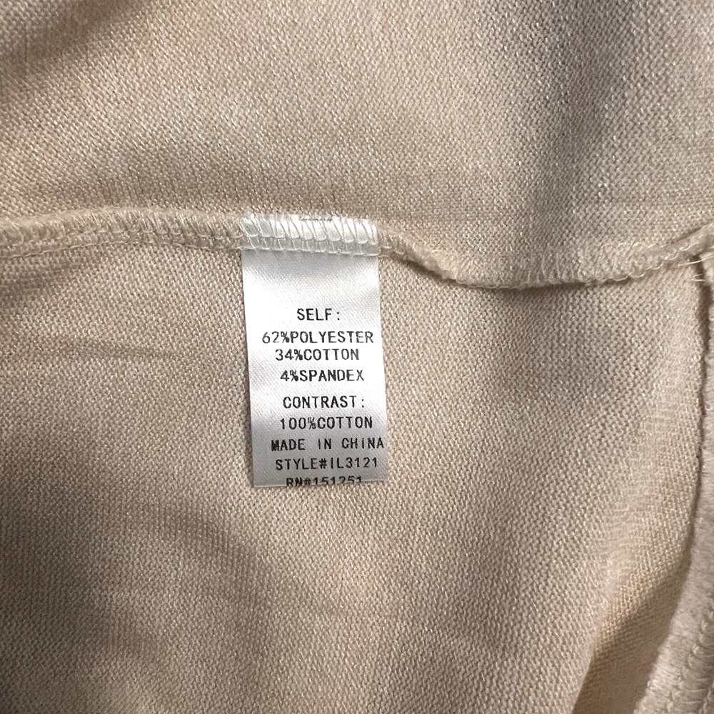 In Loom branded button front pullover top. Women's size small - Picture 8 of 11